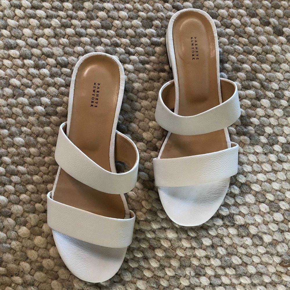 Barneys Vero Cuoio Green Italian Leather Sandals